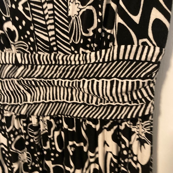 Awesome maxi medium tall black and cream dress - Picture 4 of 5